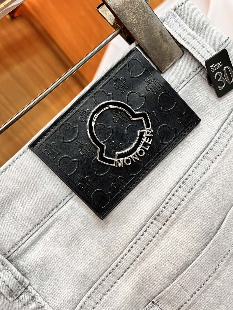 Moncler Jeans